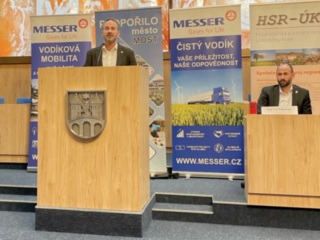 Ing. Ondřej Smíšek, vedoucí pracoviště Děčín Fakulty dopravní ČVUT Ing. Ondřej Smíšek, vedoucí pracoviště Děčín Fakulty dopravní ČVUT